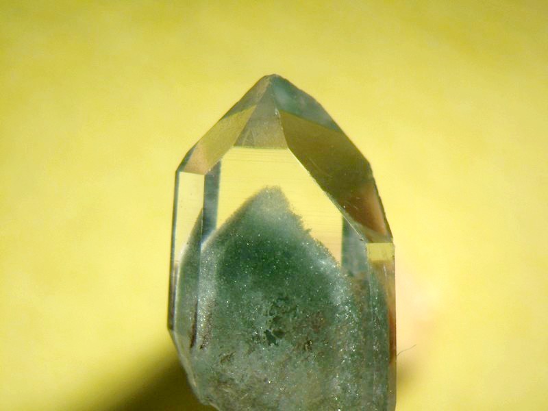 quartz_fantme
